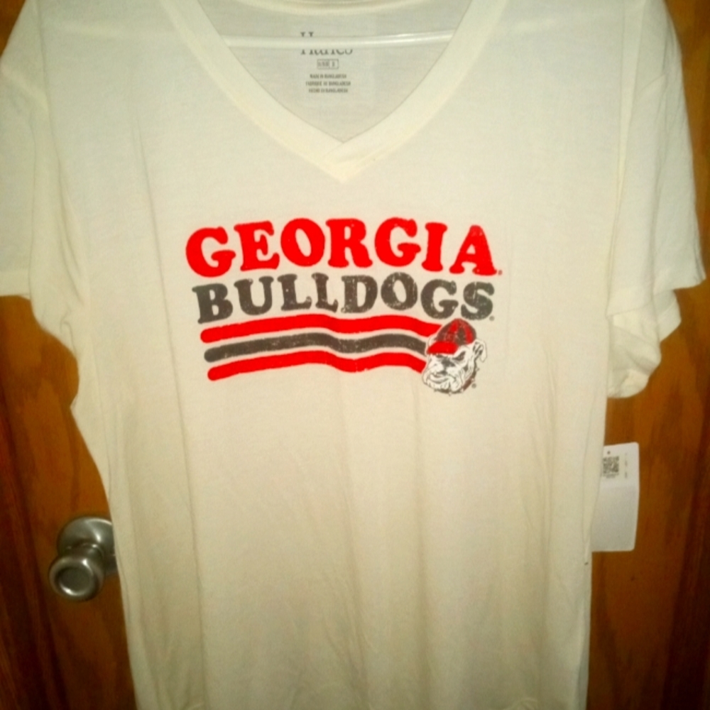 Georgia Bulldogs T-shirt. Brand New!